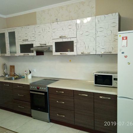 Люкс Апартаменты На Позняках Kiev Eksteriør billede
